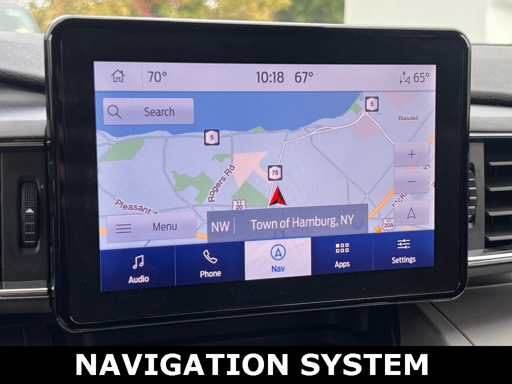 2023 Ford Explorer XLT photo 2