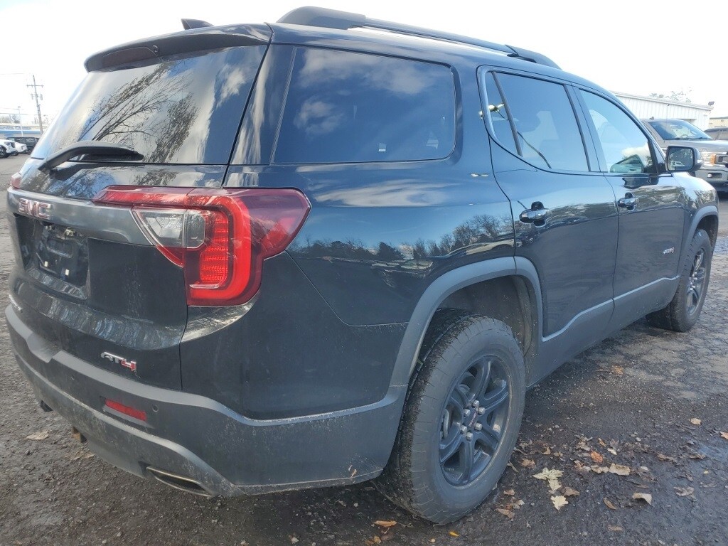 2023 Gmc Acadia AT4 photo 2
