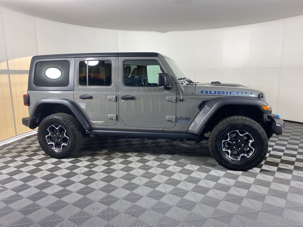 2023 Jeep Wrangler 4xe Rubicon photo 3