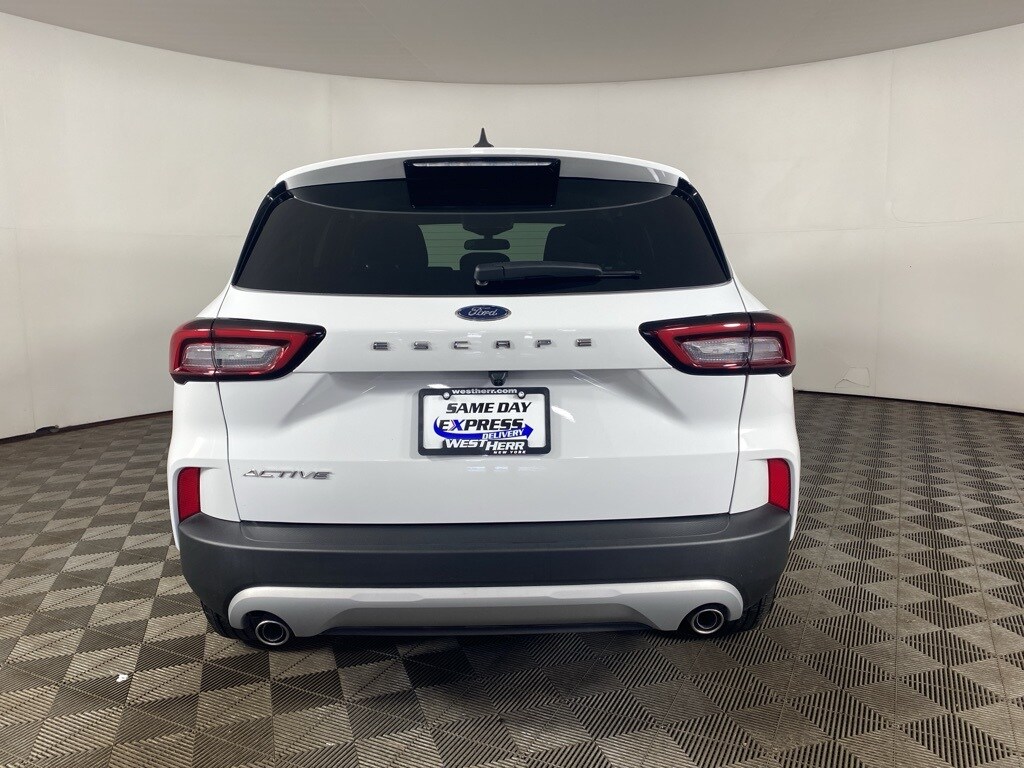 2025 Ford Escape Active photo 2