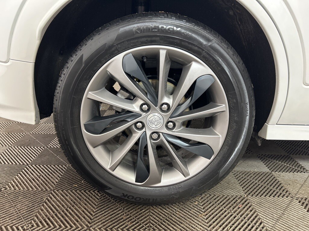 2022 Buick Encore GX Select photo 2