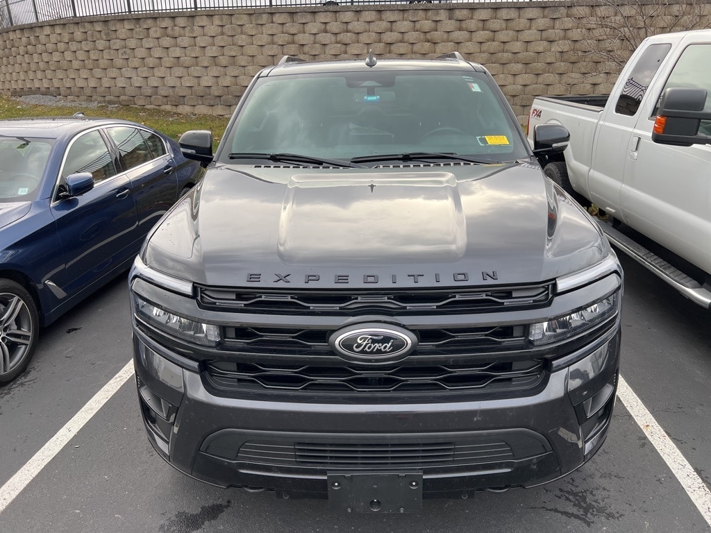 Used 2024 Ford Expedition Limited SUV