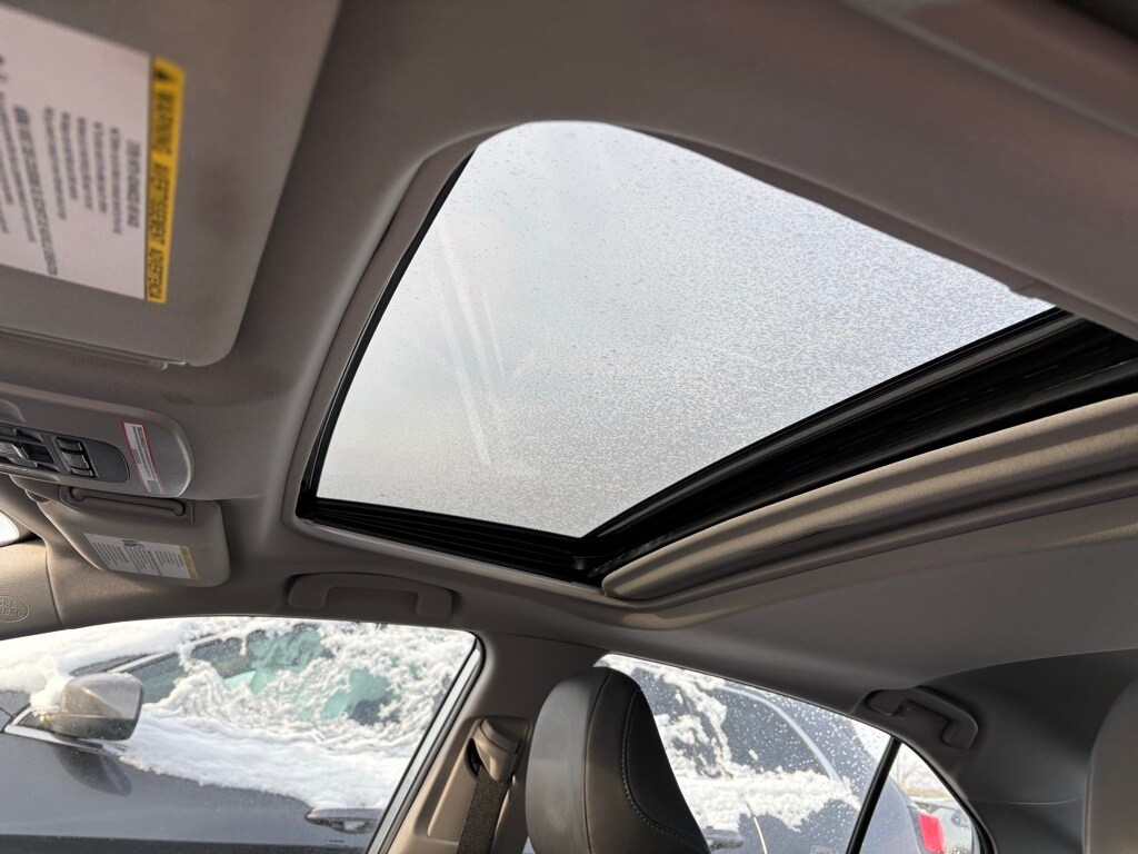 Certified 2022 Toyota Camry Hybrid XLE Sedan