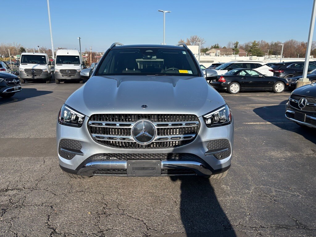 2025 Mercedes Benz GLE 350 4MATIC photo 2