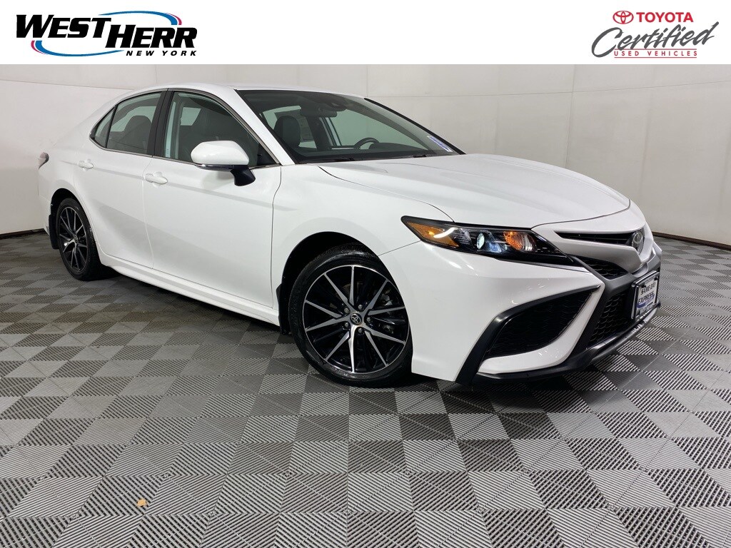 Certified 2024 Toyota Camry SE Sedan