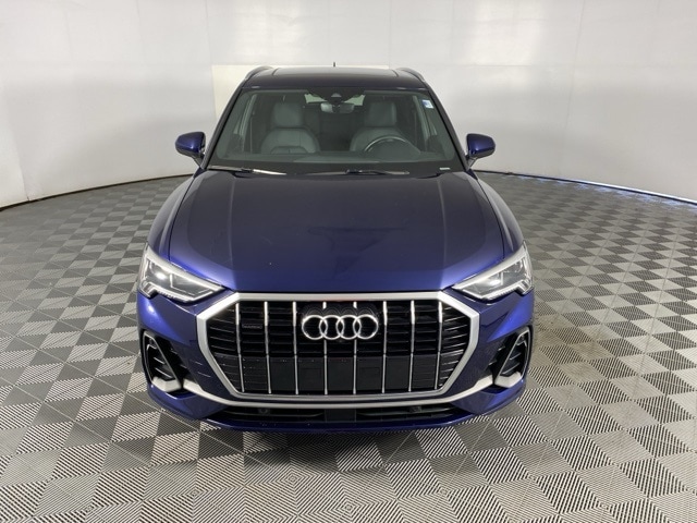 2022 Audi Q3 Premium Plus S line photo 2