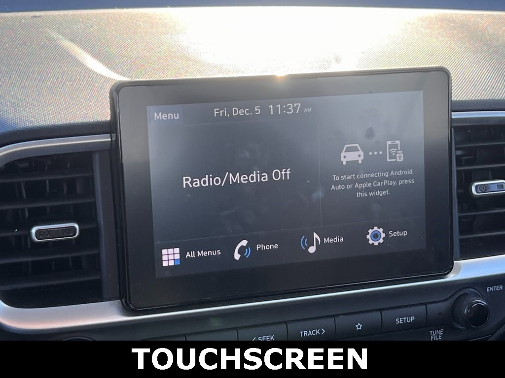 Used 2023 Hyundai Venue SE SUV