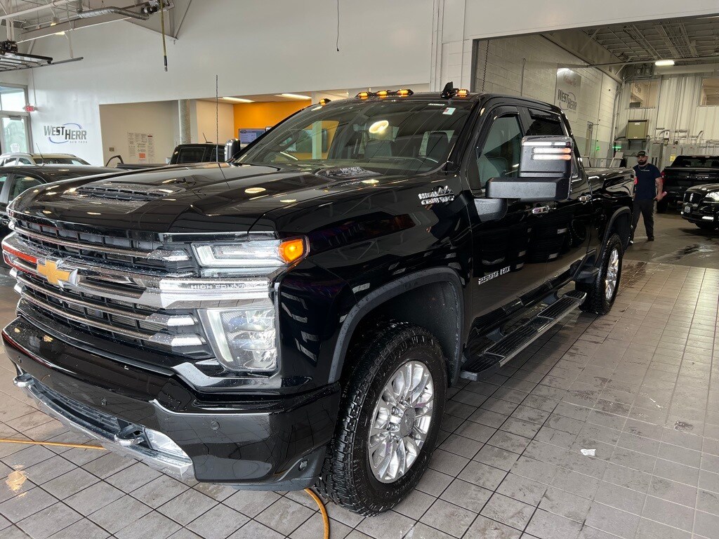 2020 Chevrolet Silverado 2500HD High Country photo 3