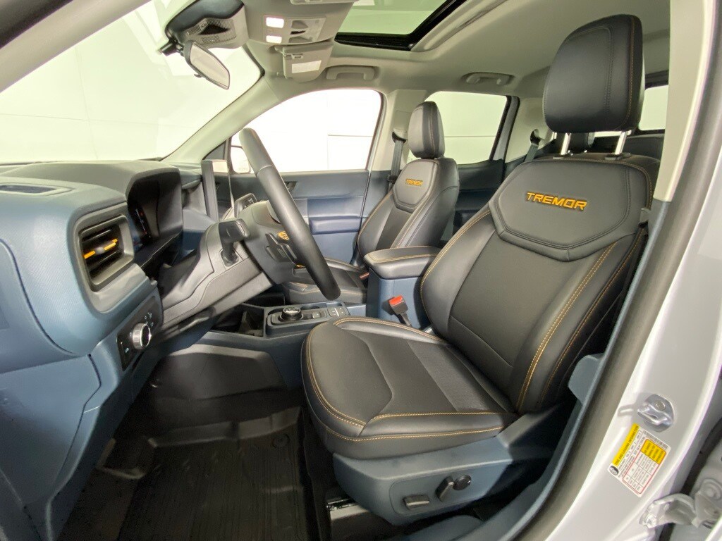 2025 Ford Maverick Tremor photo 2