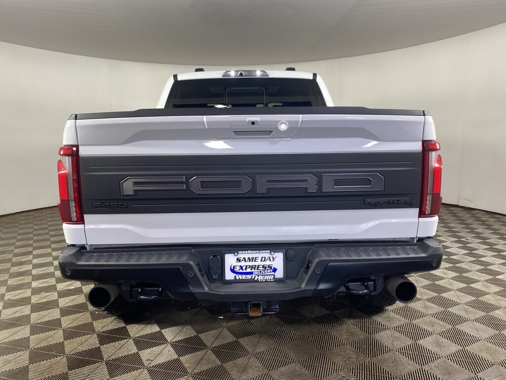 2024 Ford F-150 Raptor photo 2