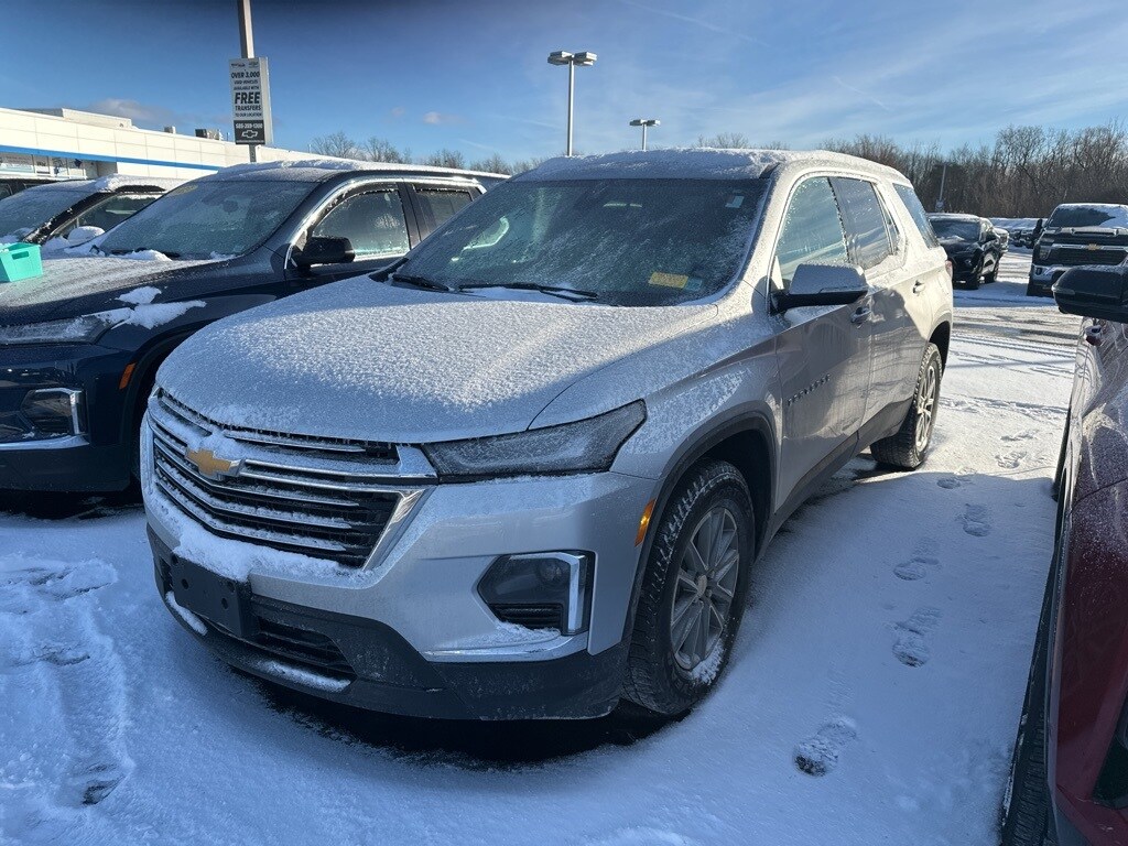 Used 2022 Chevrolet Traverse LT Cloth w/1LT SUV