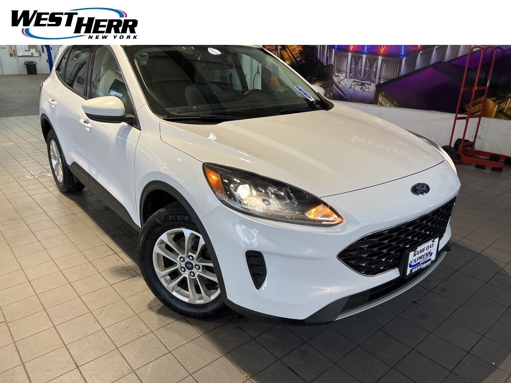 Used 2021 Ford Escape SE Hybrid SUV