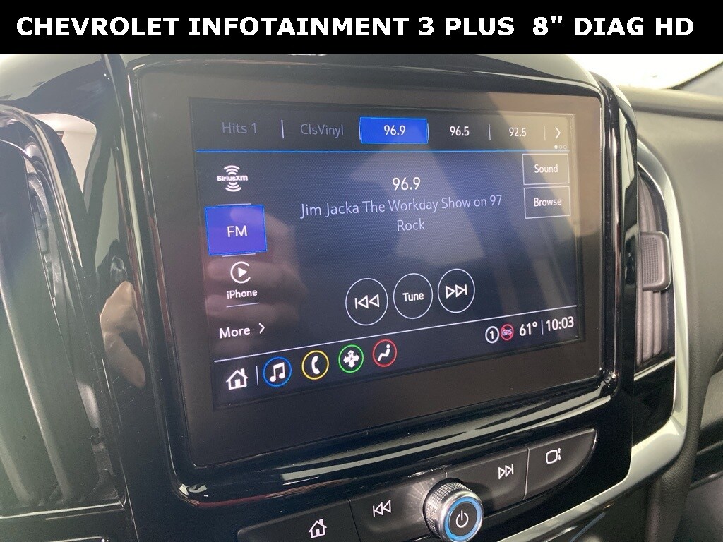 2023 Chevrolet Traverse Cloth 1LT photo 2