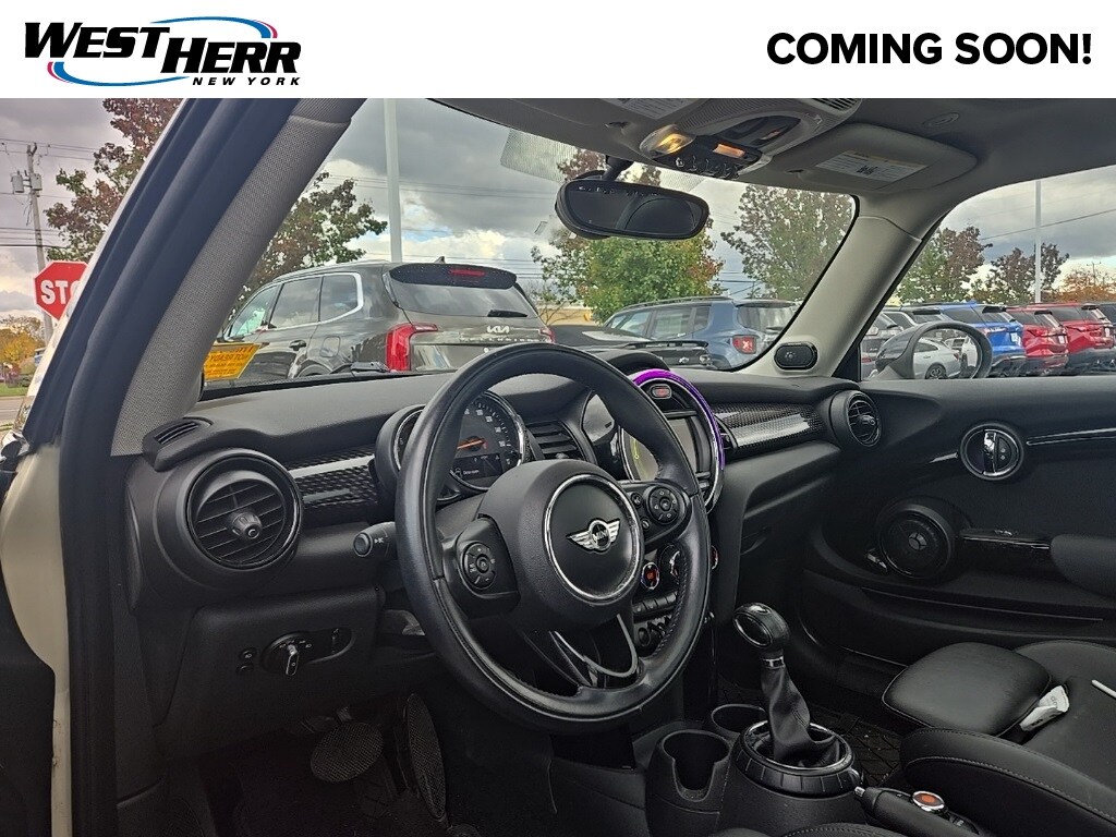 2017 Mini Cooper 2 Door Hardtop S photo 2