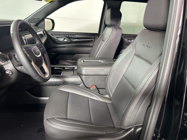 2024 Gmc Yukon Denali photo 2
