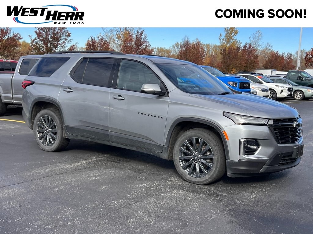 Used 2023 Chevrolet Traverse RS SUV