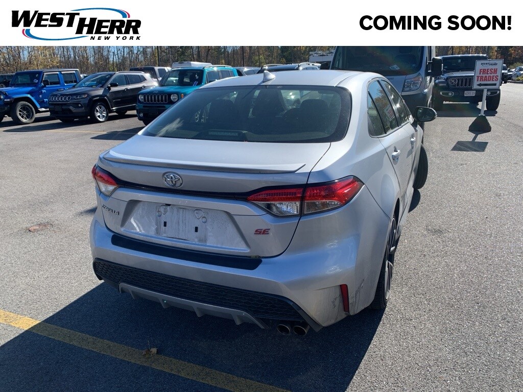 Used 2022 Toyota Corolla SE Sedan