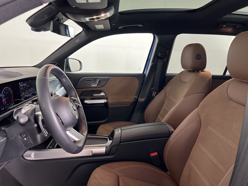 Certified 2025 Mercedes-Benz GLB 250 4MATIC SUV