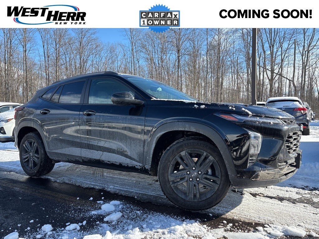 Used 2025 Chevrolet Trax ACTIV SUV