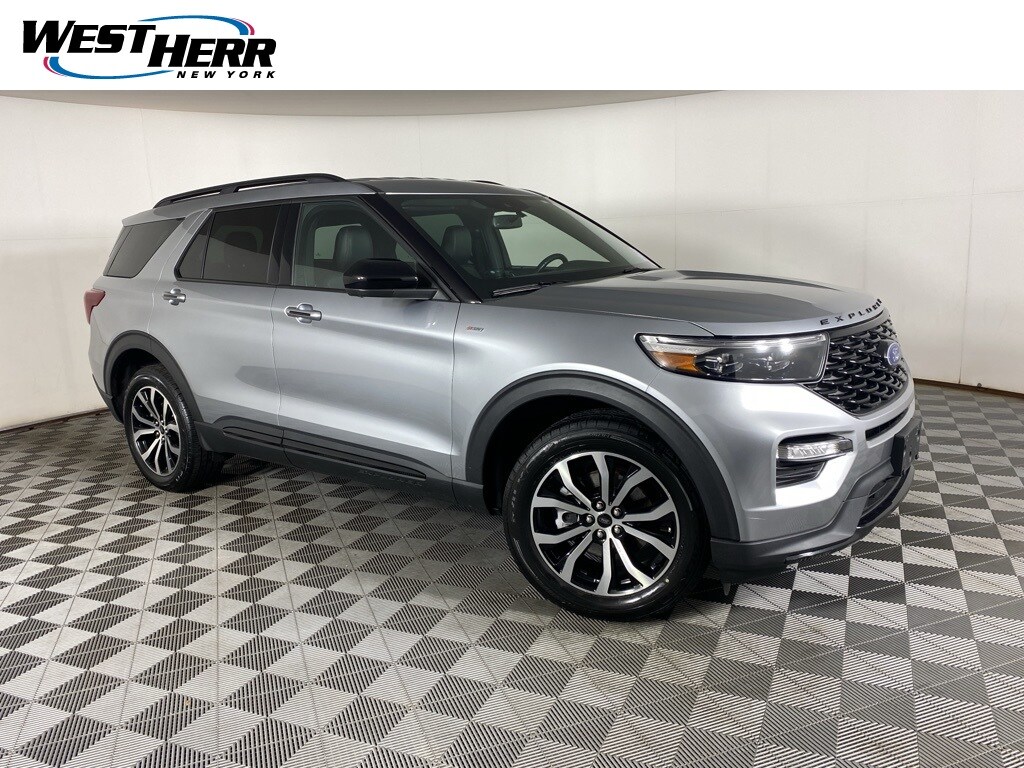 Used 2023 Ford Explorer ST-Line SUV