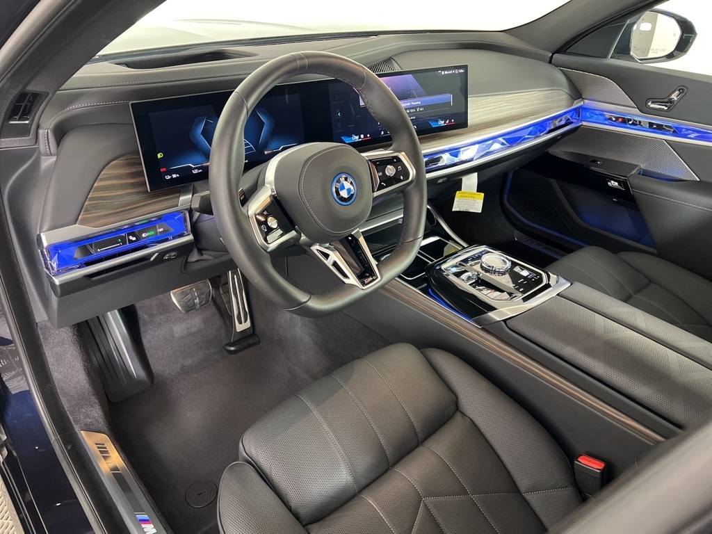 Used 2025 BMW i7 xDrive60 with VIN WBY53EJ08SCV08242 for sale in Bowmansville, NY