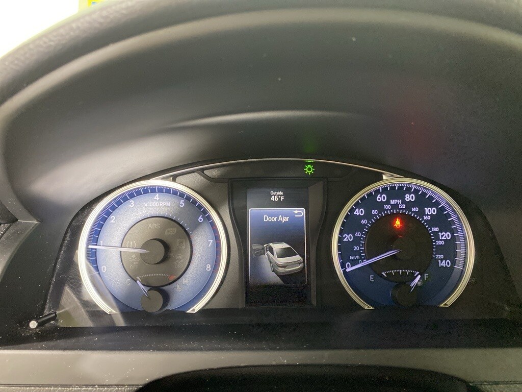 Used 2015 Toyota Camry XLE V6 Sedan