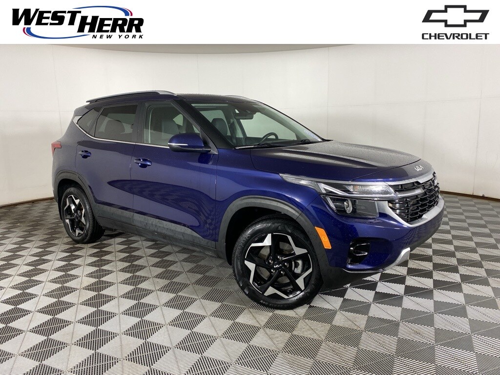 Used 2024 Kia Seltos EX SUV