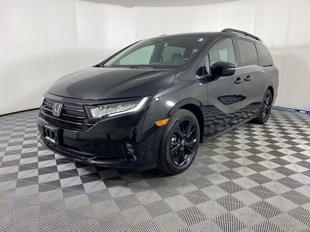 Certified 2024 Honda Odyssey Sport Van