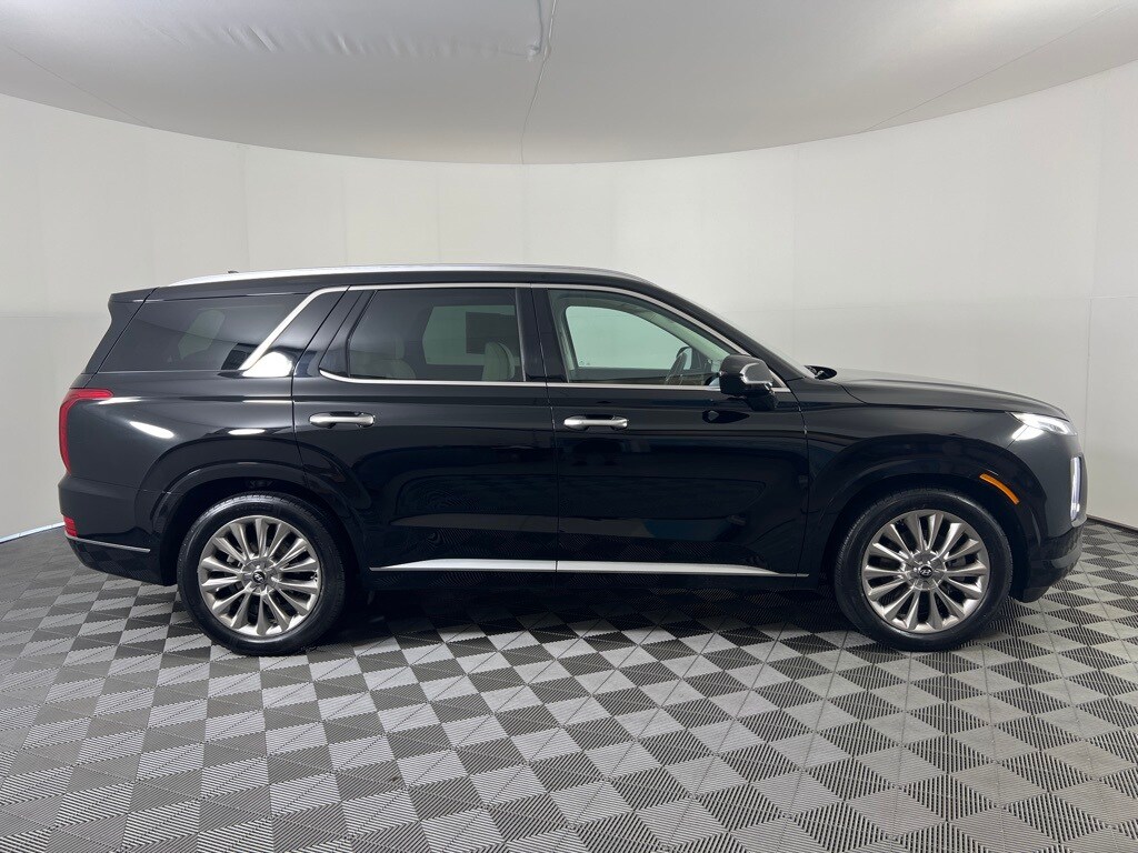 2020 Hyundai Palisade Limited photo 2