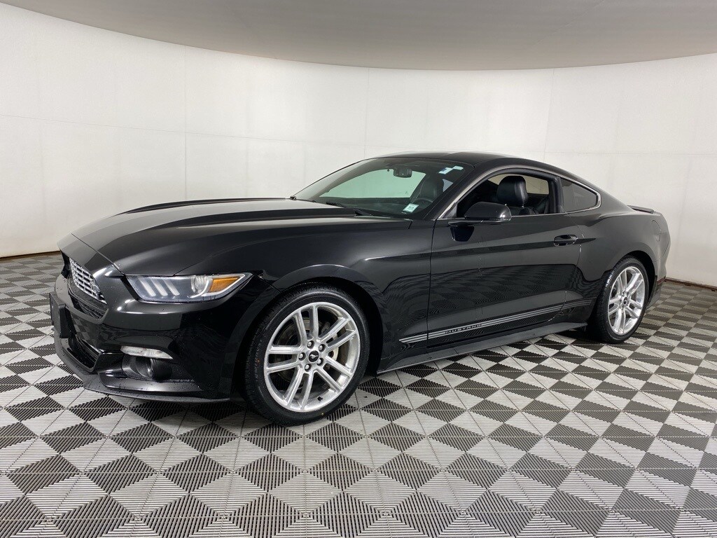 Used 2017 Ford Mustang Coupe