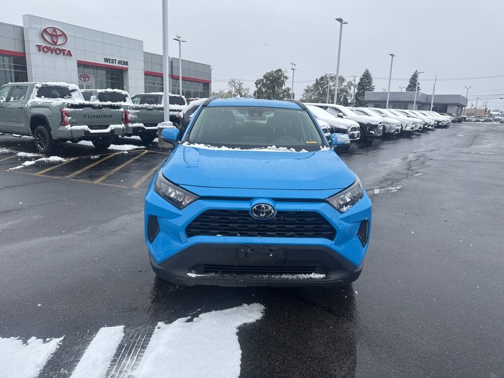 Used 2019 Toyota RAV4 LE SUV