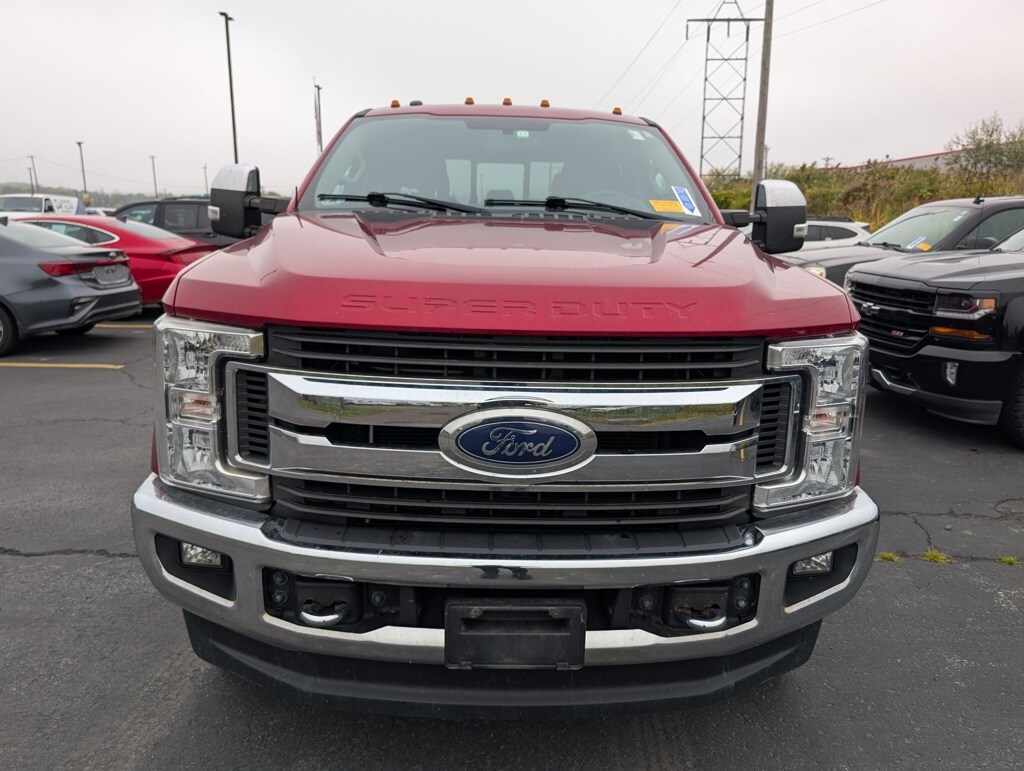 2018 Ford F-250 XLT photo 2