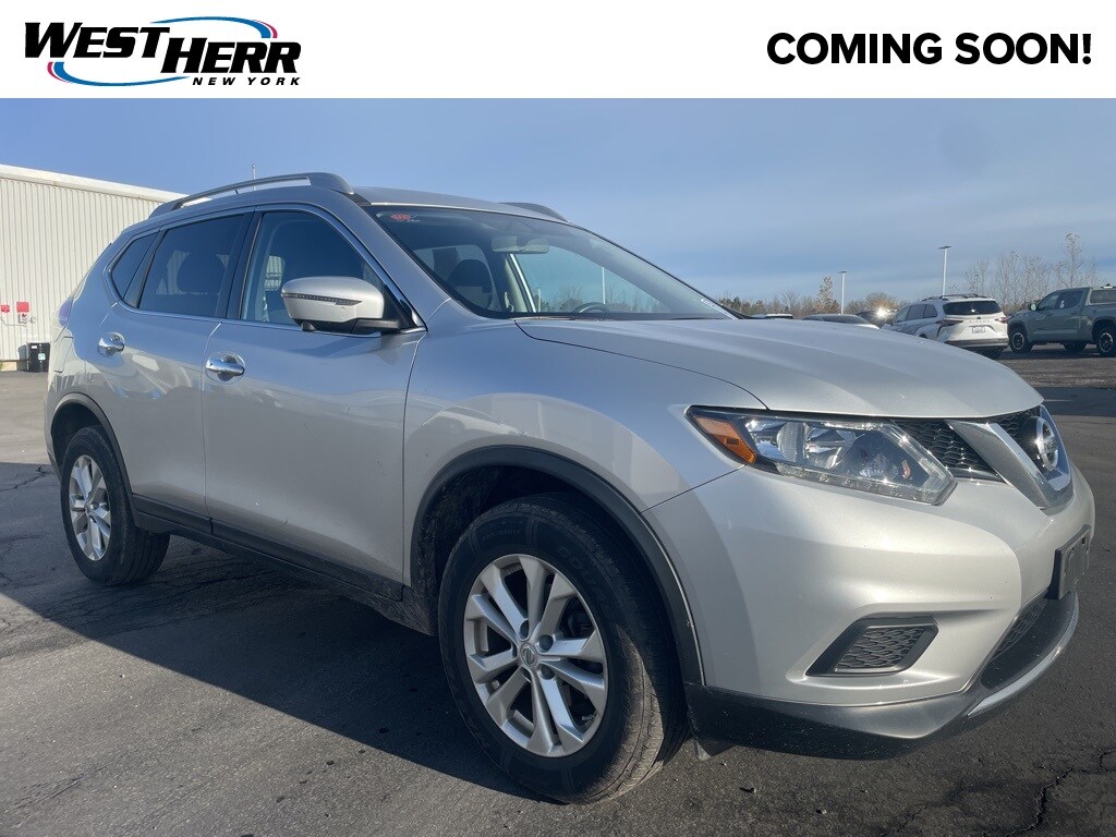 Used 2016 Nissan Rogue SV SUV