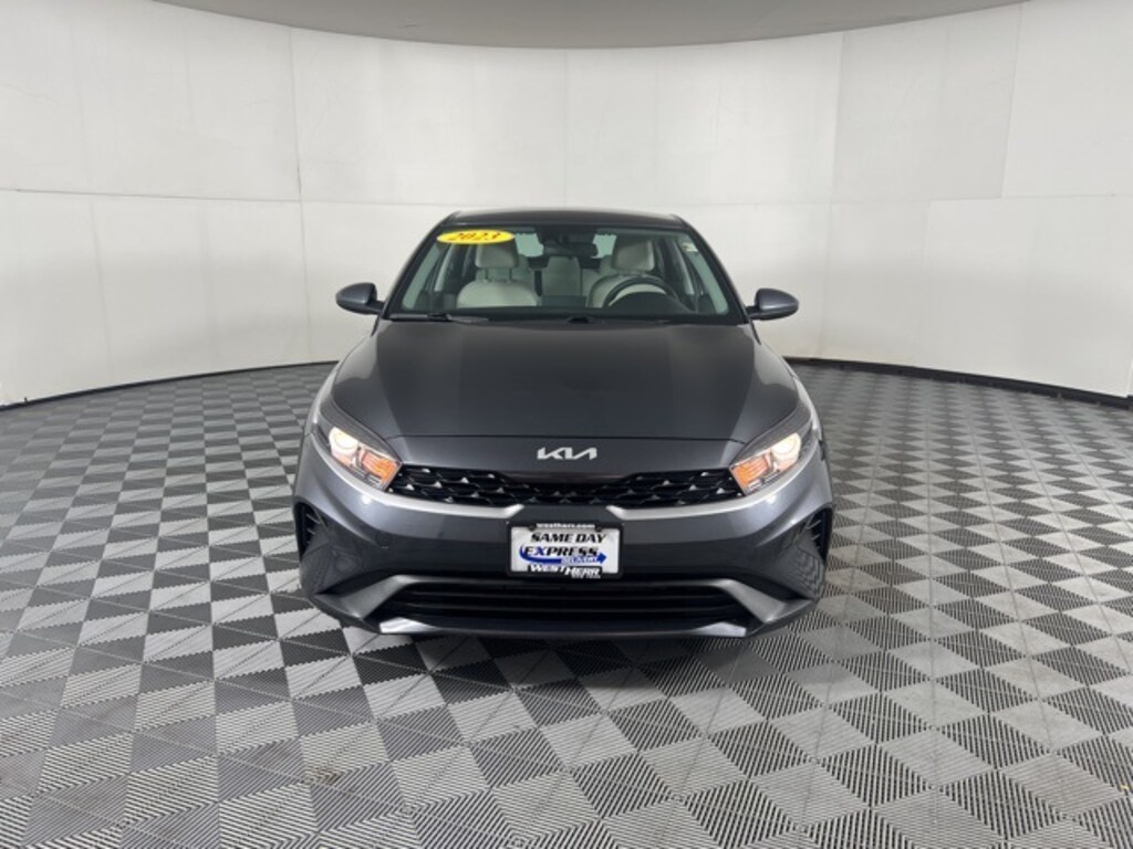 Used 2023 Kia Forte LXS Sedan