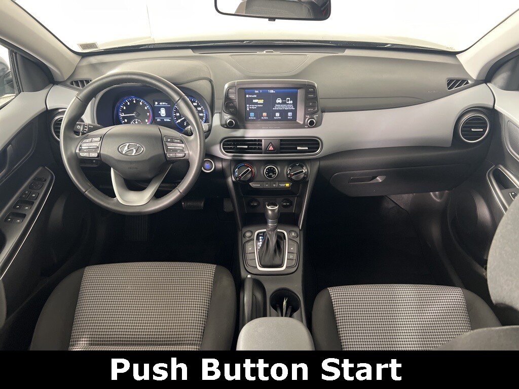 2018 Hyundai Kona SEL photo 2