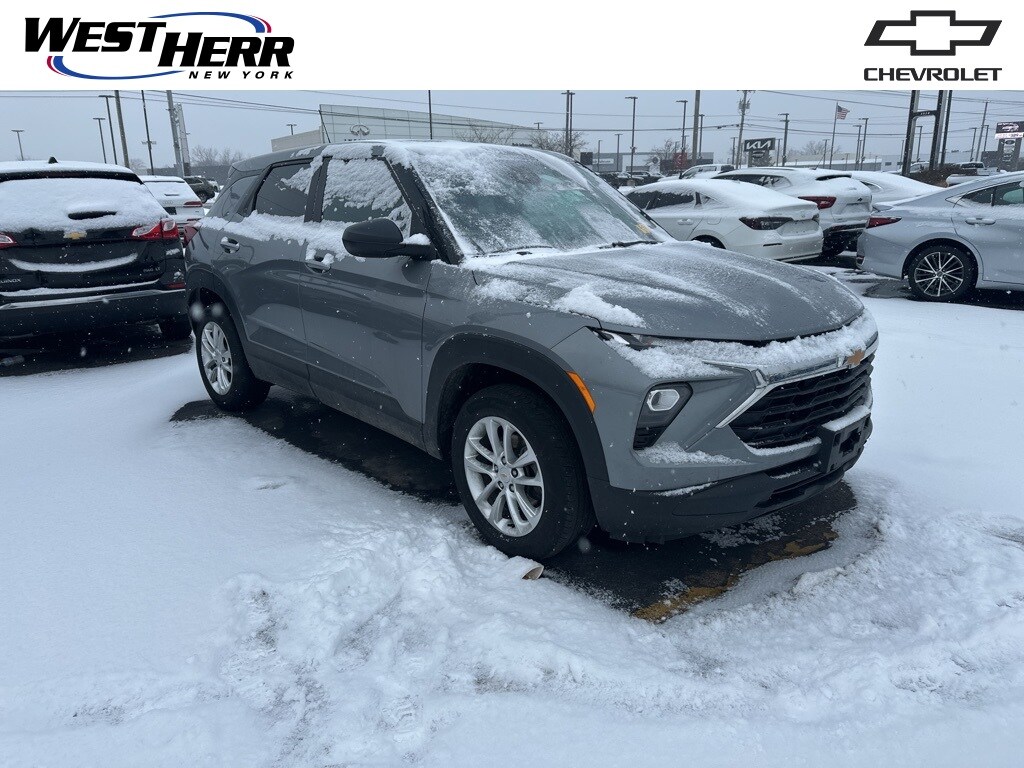 Used 2024 Chevrolet Trailblazer LS SUV