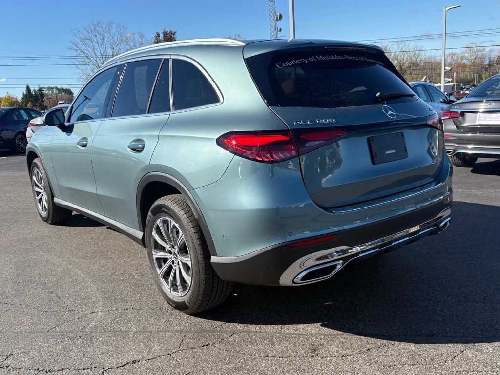Used 2025 Mercedes-Benz GLC 300 4MATIC SUV