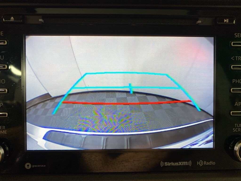 2020 Toyota Sienna XLE photo 3