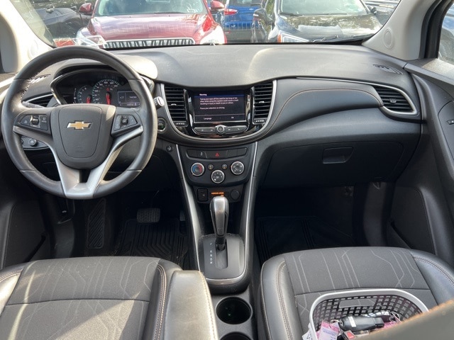 Used 2020 Chevrolet Trax LT with VIN 3GNCJPSB9LL113624 for sale in Bowmansville, NY