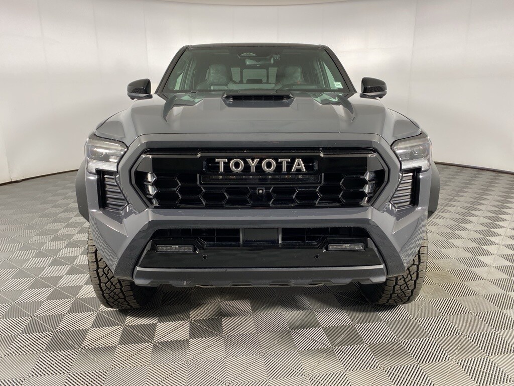 2024 Toyota Tacoma TRD Pro photo 2
