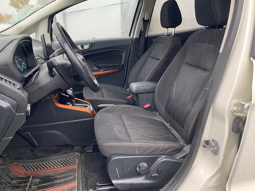 2022 Ford EcoSport SE photo 2