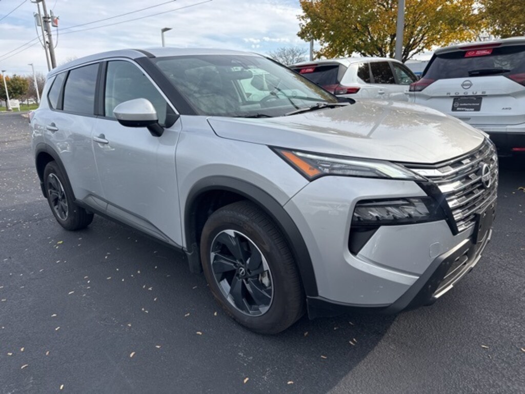 Used 2025 Nissan Rogue SV SUV