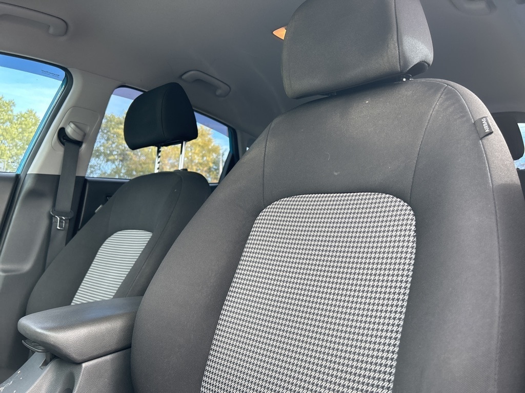 Used 2022 Hyundai Kona SE SUV