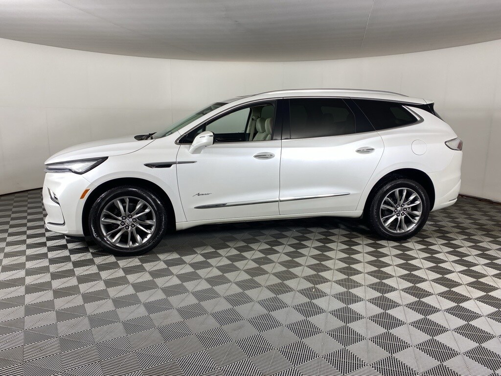 Used 2024 Buick Enclave Avenir SUV