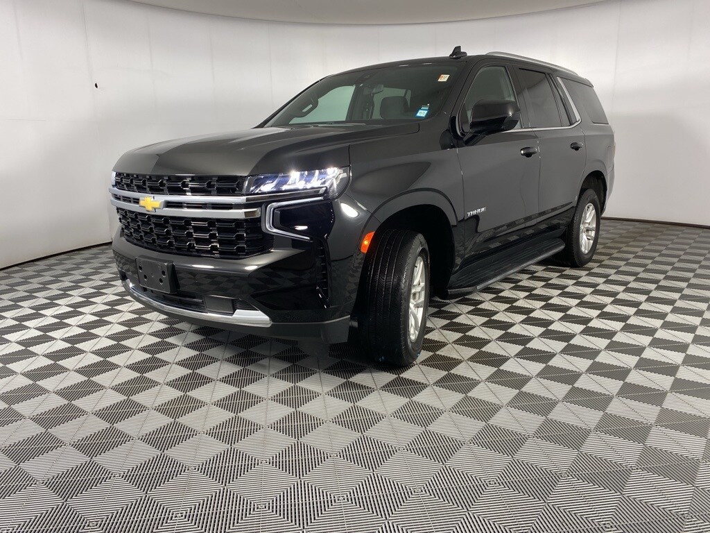 2022 Chevrolet Tahoe LS photo 3