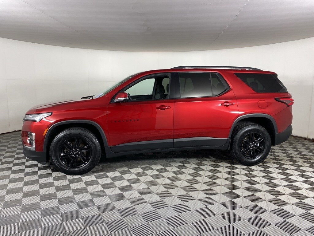 2023 Chevrolet Traverse Cloth 1LT photo 2