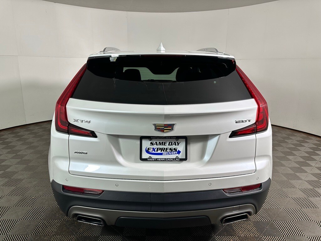2019 Cadillac XT4 Premium Luxury photo 4