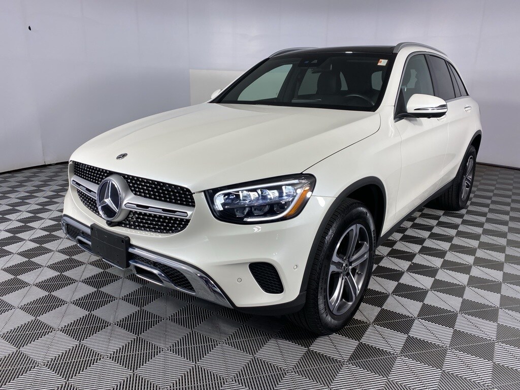 2022 Mercedes Benz GLC 300 4MATIC photo 4