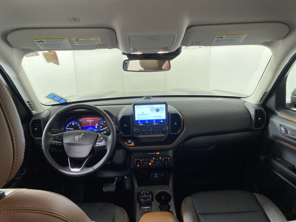 2022 Ford Bronco Sport Outer Banks photo 2