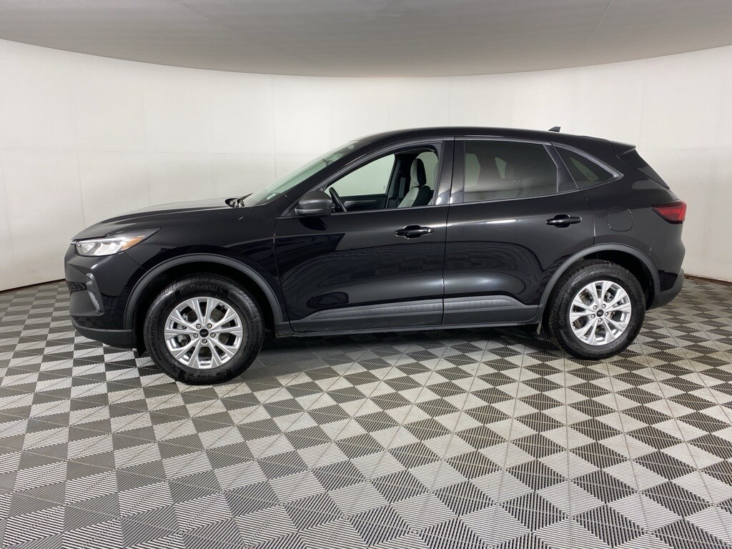 2025 Ford Escape Active photo 4